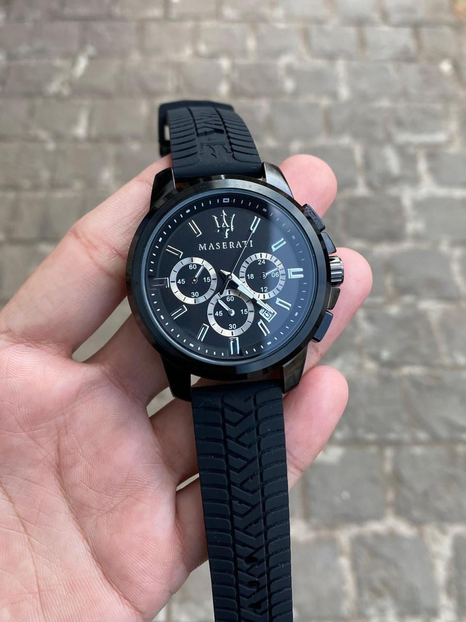 Maserat-i. Rubber Belt Watch ( Full Black )