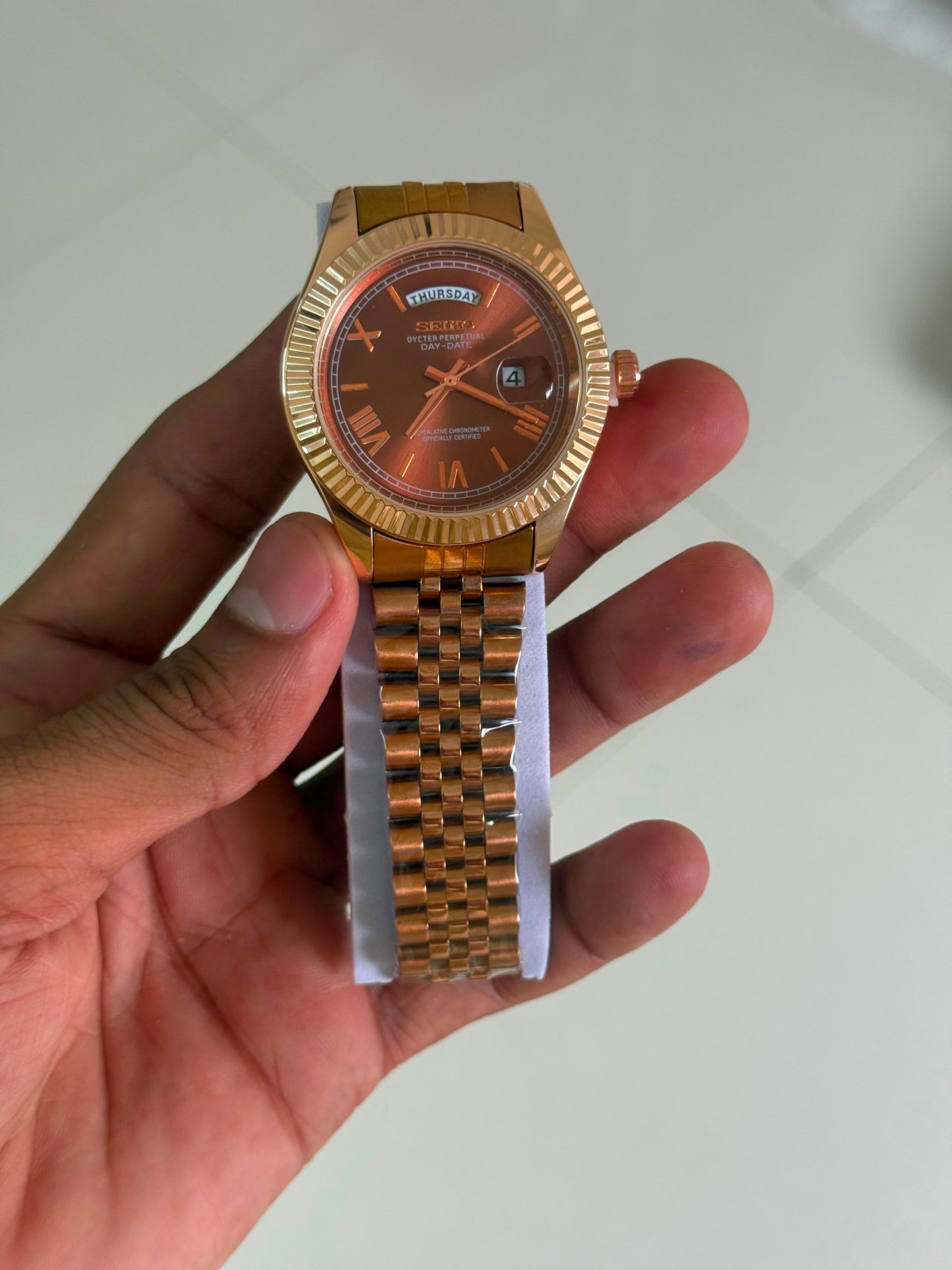 SEKO DAYDATE MODEL JUBLIEEE BELT FULL ROSE GOLD