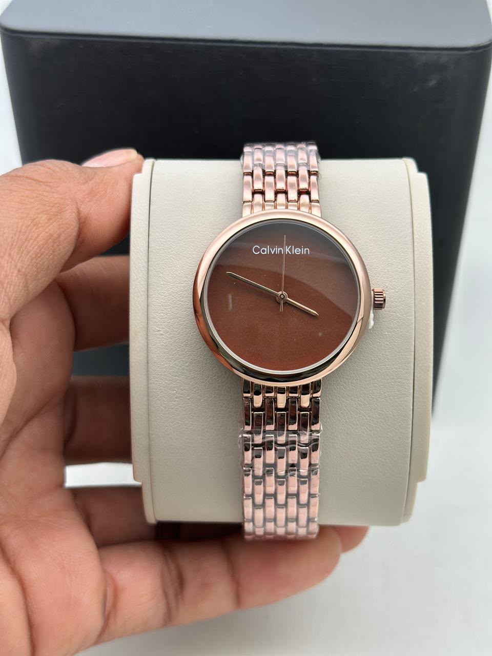 C-K GIRLS WATCH BROWNISH SHADE COLOUR
