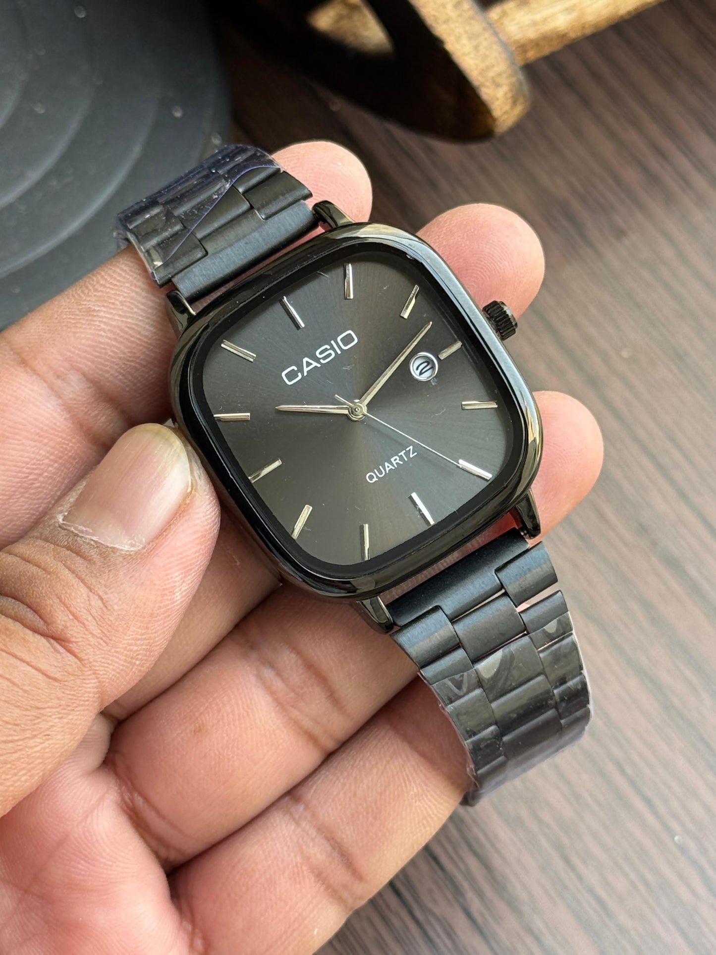 SB PREMIUM OLD MONEY FULL BLACK ANALOG WATCH