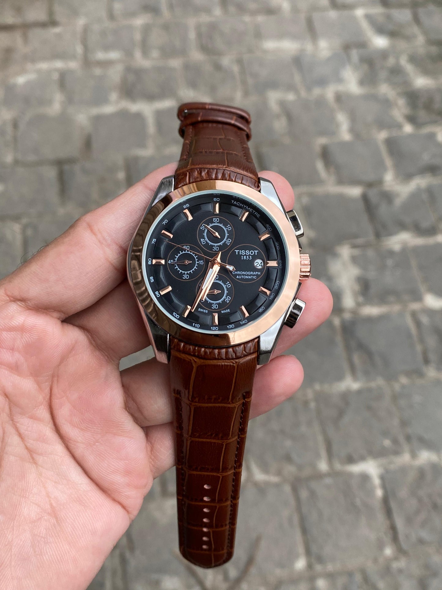 Tisso Leather Regular Two Tone Black Dial Brown Belt