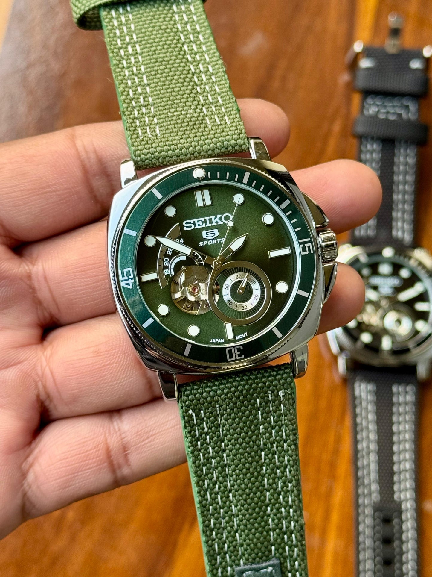 LUXURY SE-KO GREEN TRANSPARENT BACK AUTOMATIC WATCH