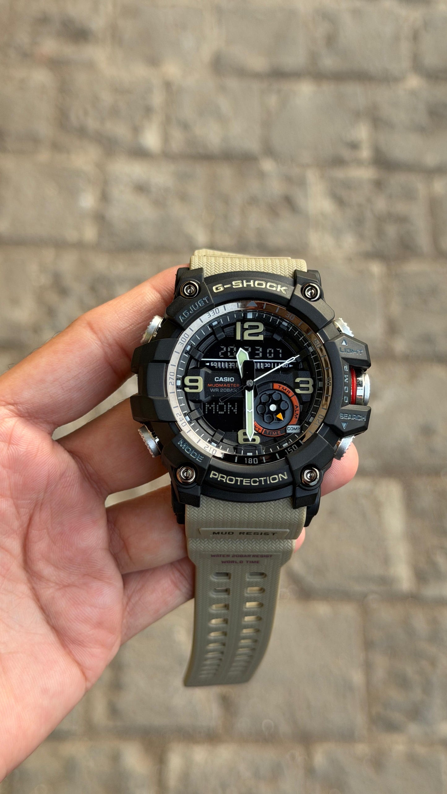 Mudmaster Cream Colour