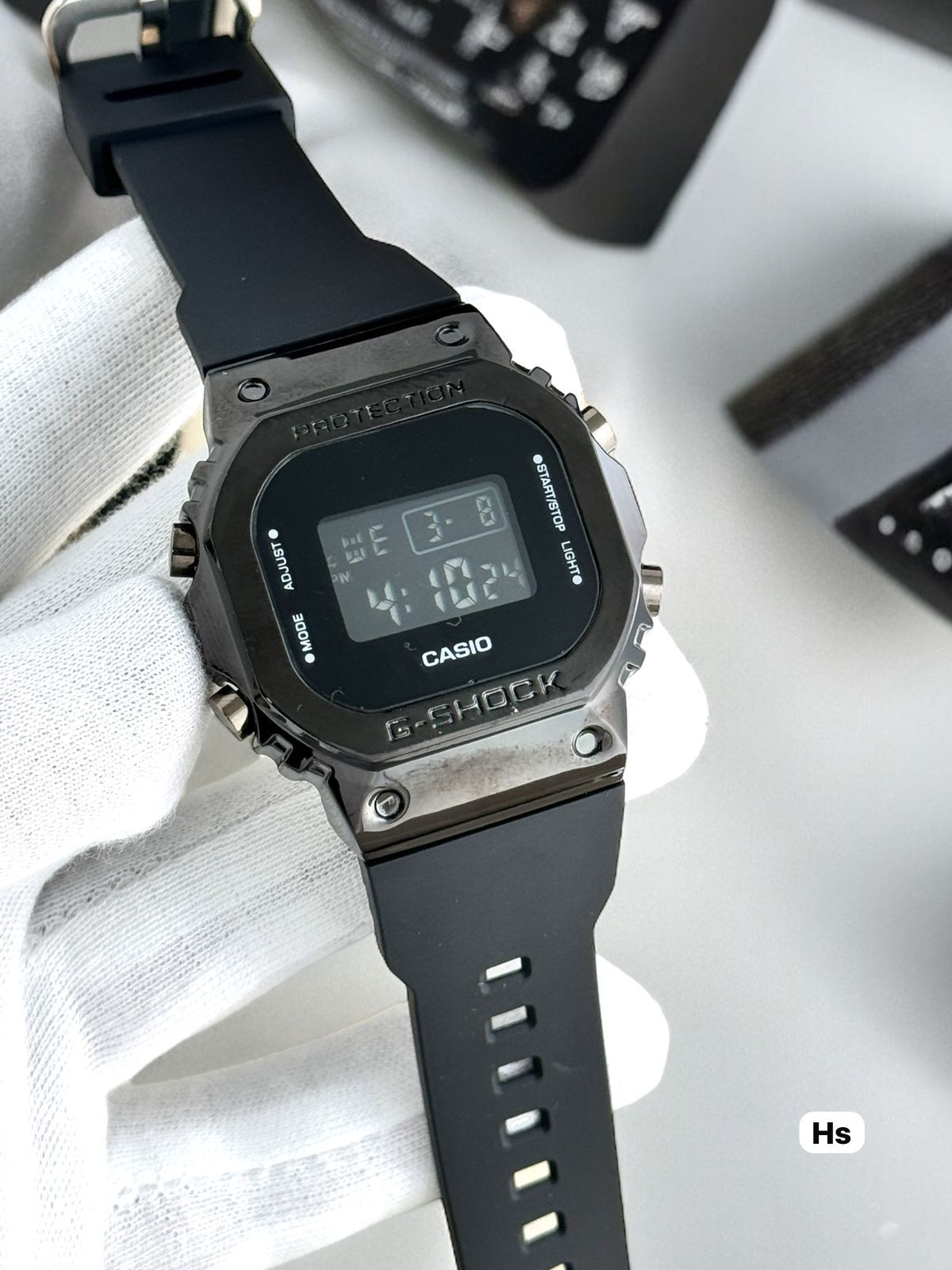 BLACK DIAL FIBER BELT SPORTS WATCH ( Fiber Black )