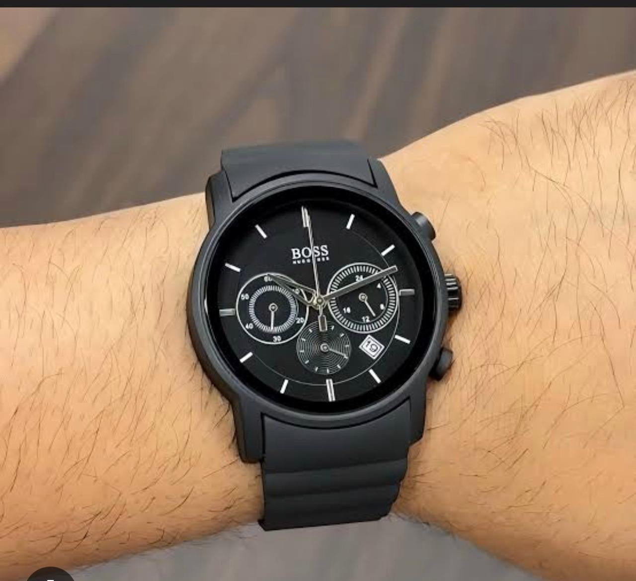 Bosss Trending Rubber Belt Watch ( Full Black )