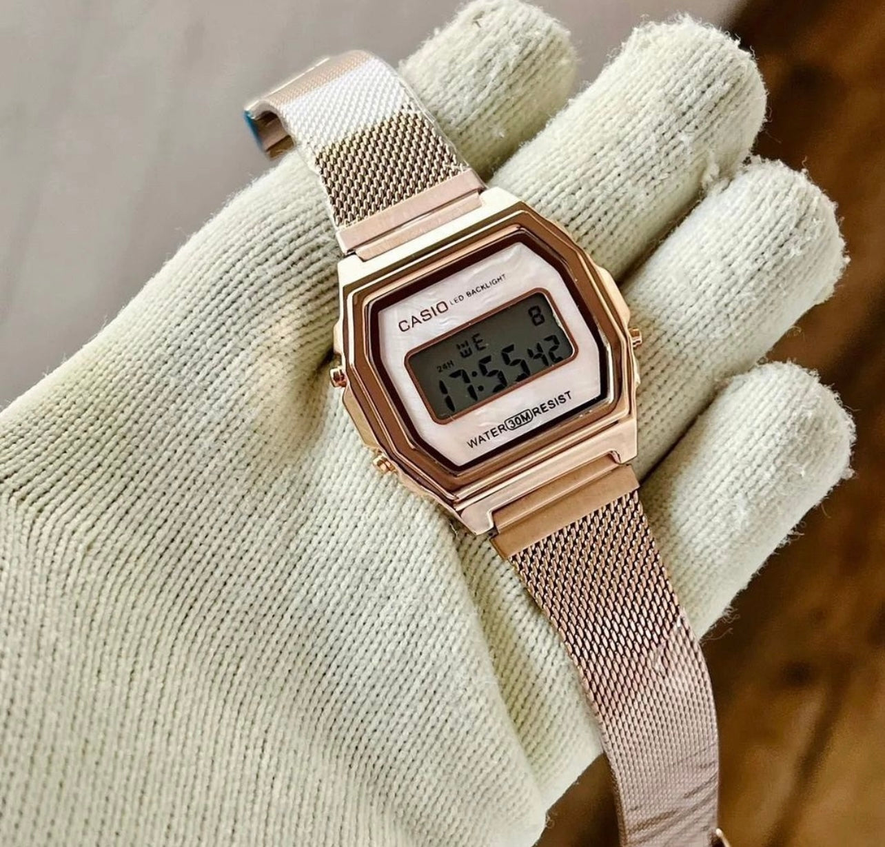 SHIFER MODEL ROSE GOLD FOR GIRLS