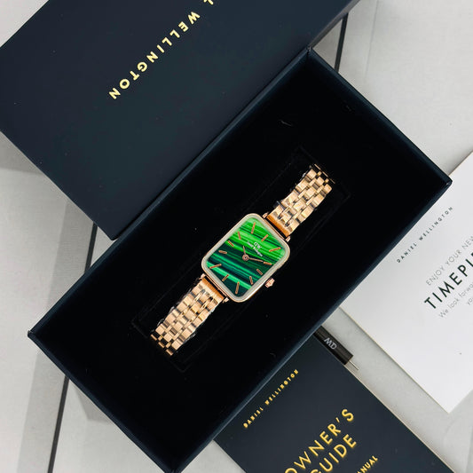 SB WOMENS SMALL DIAL