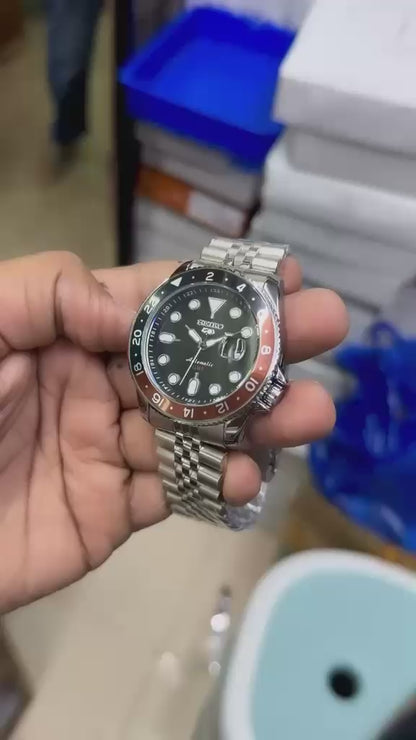 Seko Gmt  Black Brown bezel Watch 
( Battery Operated Looks Like Automatic )