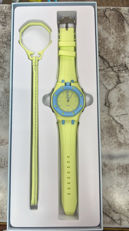 ROYAL POP WATCH CREAM COLOUR FIBER BODY
