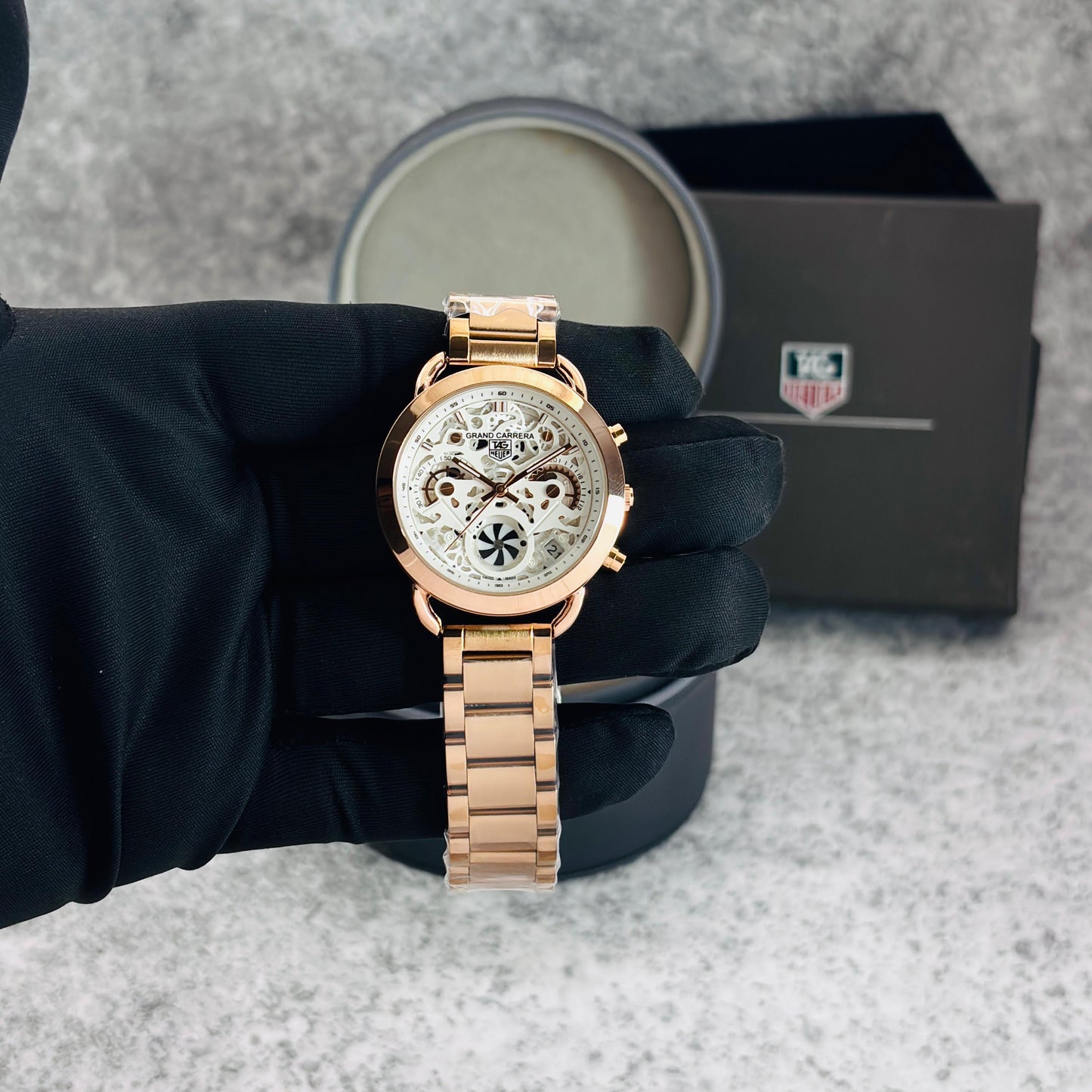 CR-7 WATCH FOR GIRLS
( ROSE WHITE DIAL )