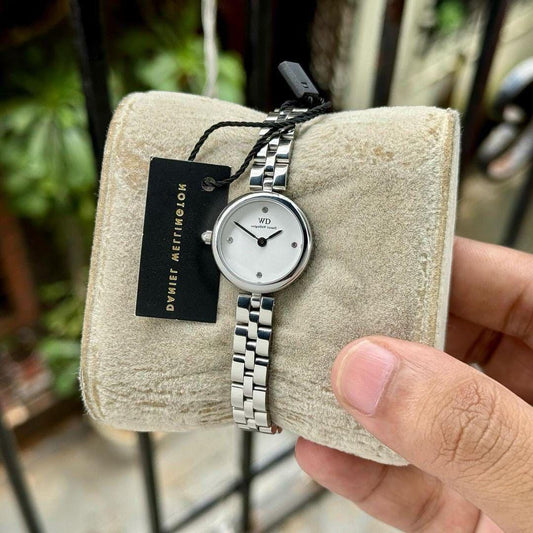 D-W SMALL MINI DIAL FOR WOMENS
( SILVER WHITE )