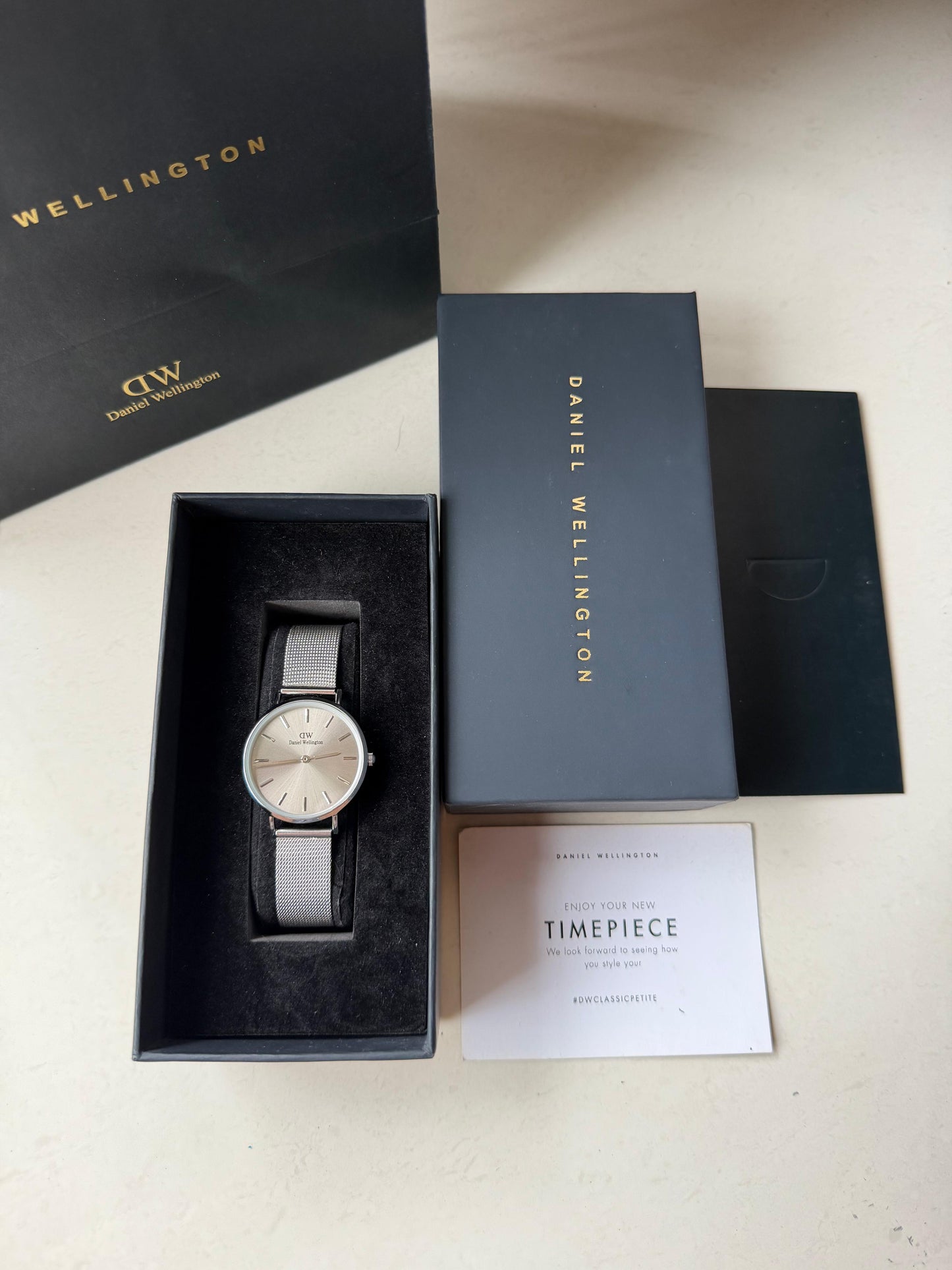 D-W Design 3 Silver Grey Womens watch